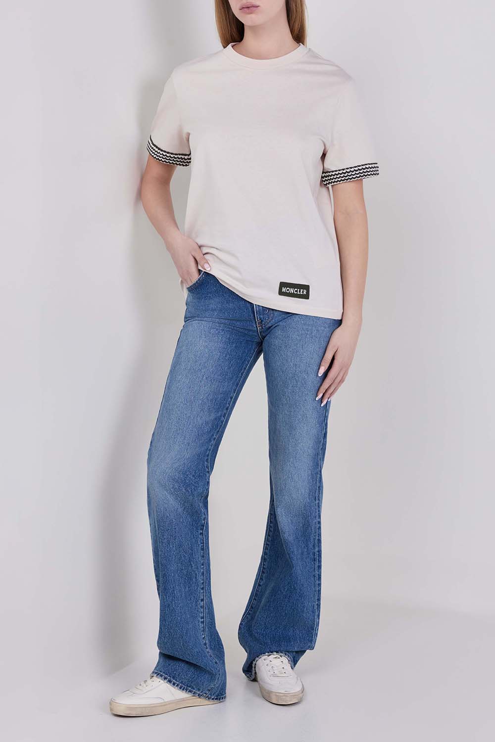 חולצת טי בגזרה ישרה